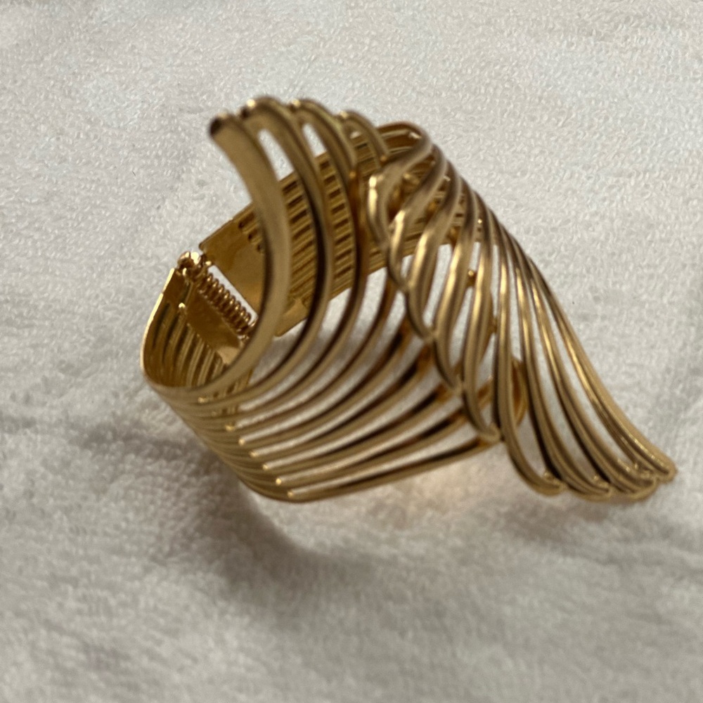 Arm cuff - Picture 2 of 2